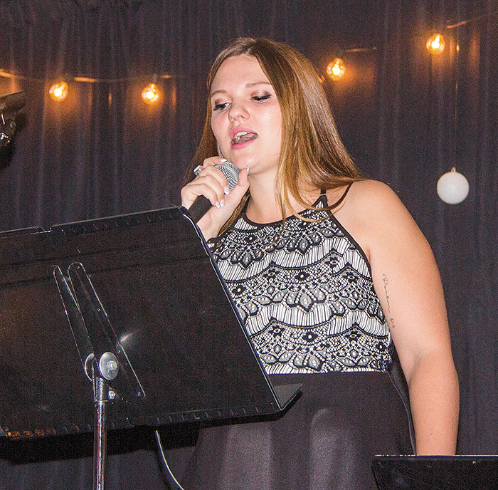 taylor-friesen-singer-1